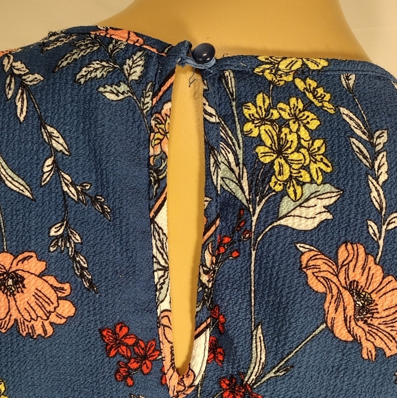 Trixxi Romper - Picture 5 of 6